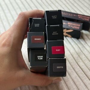 Matte Lipstick & Lip Primer